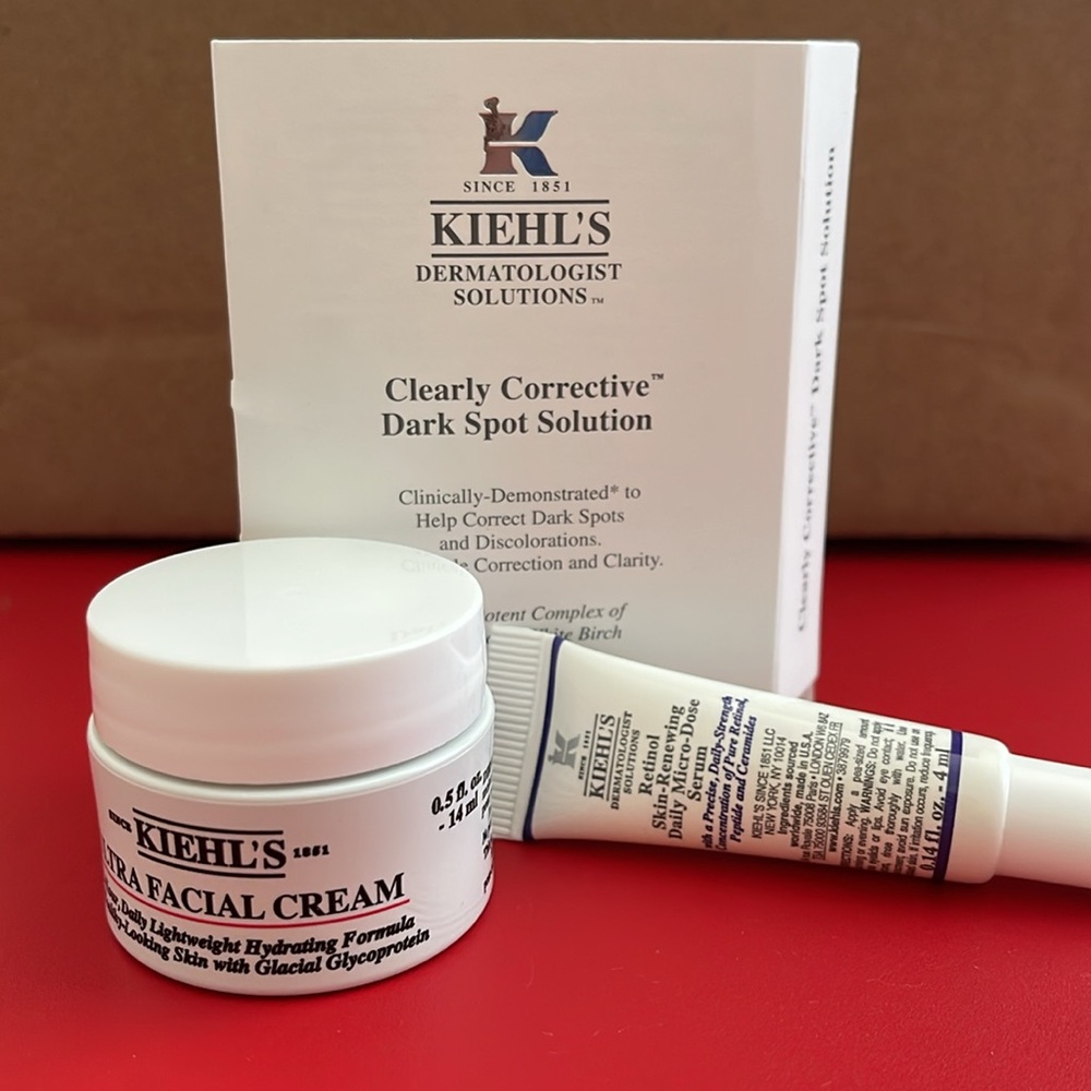 Kiehl’s delux sample set